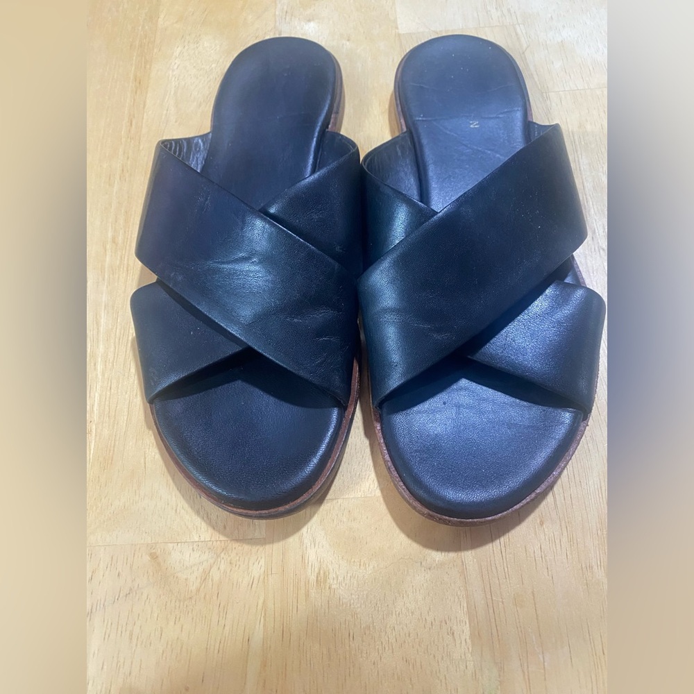 Cole Haan Grand OS Anica Leather Black Criss Cross Open Toe On Sandals Sz 6